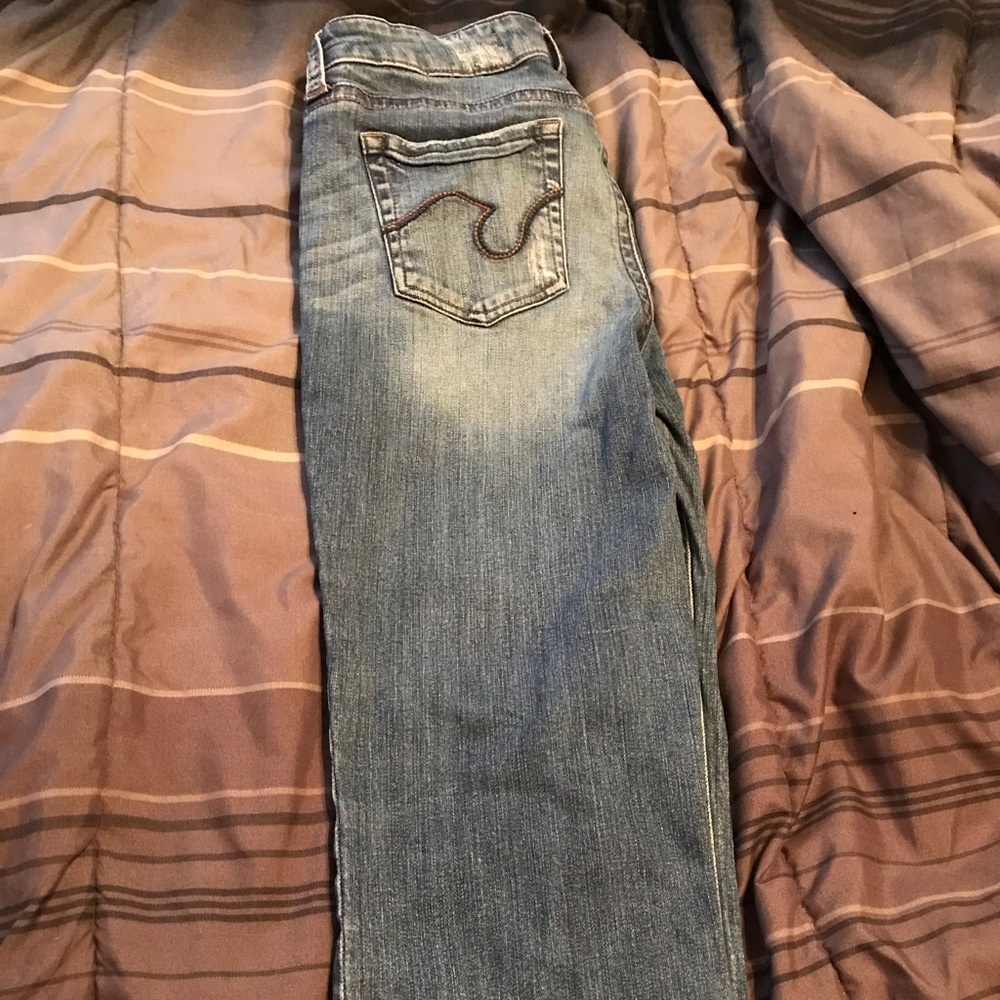 Capris